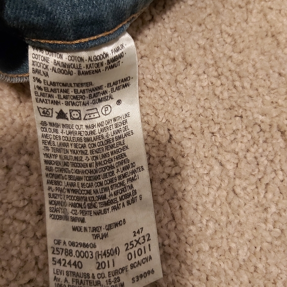 High waisted flared Levi’s jeans size 25 - Picture 4 of 5